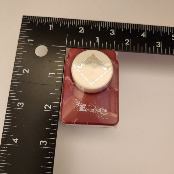 Corner Hole Punch Decorative Option 6 Emagination paper Scrapbook Craft Shapes - Picture 2 of 5